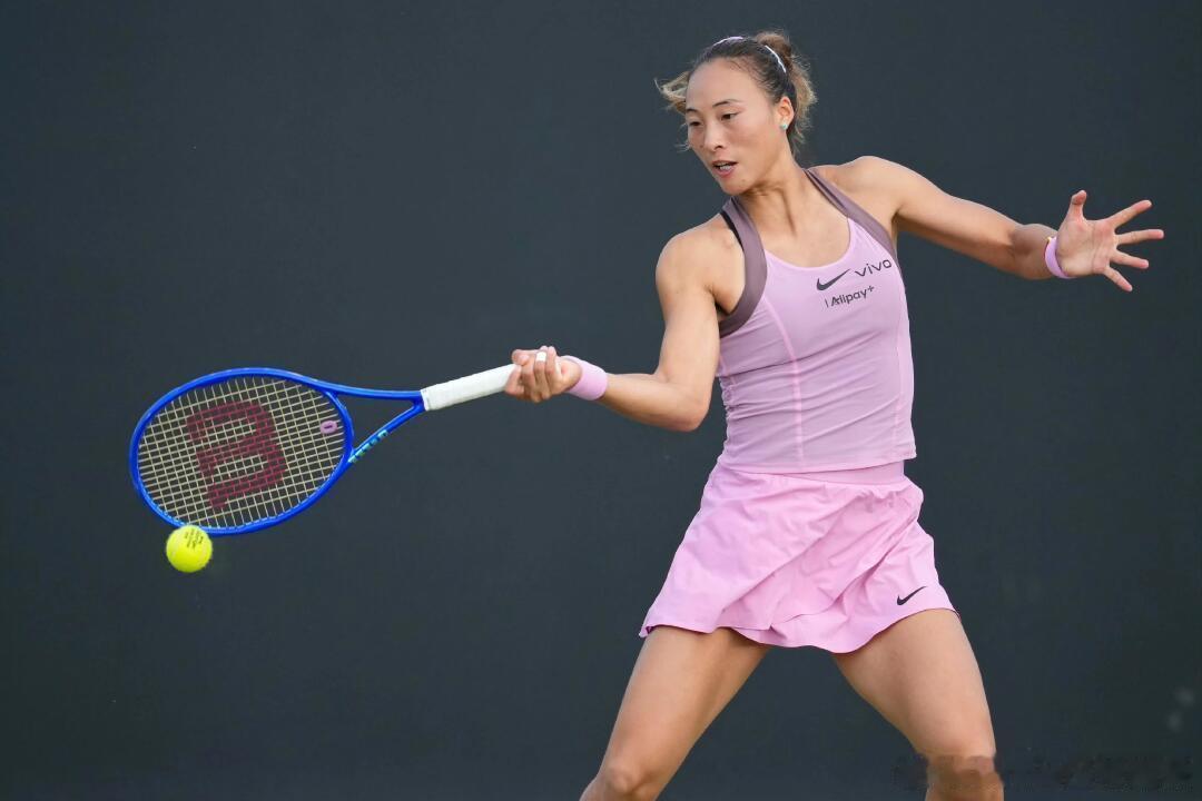 【美网资格赛首轮】⏰今晚23:00 郑钦文迎来中国德比2026美网女单资格赛第一