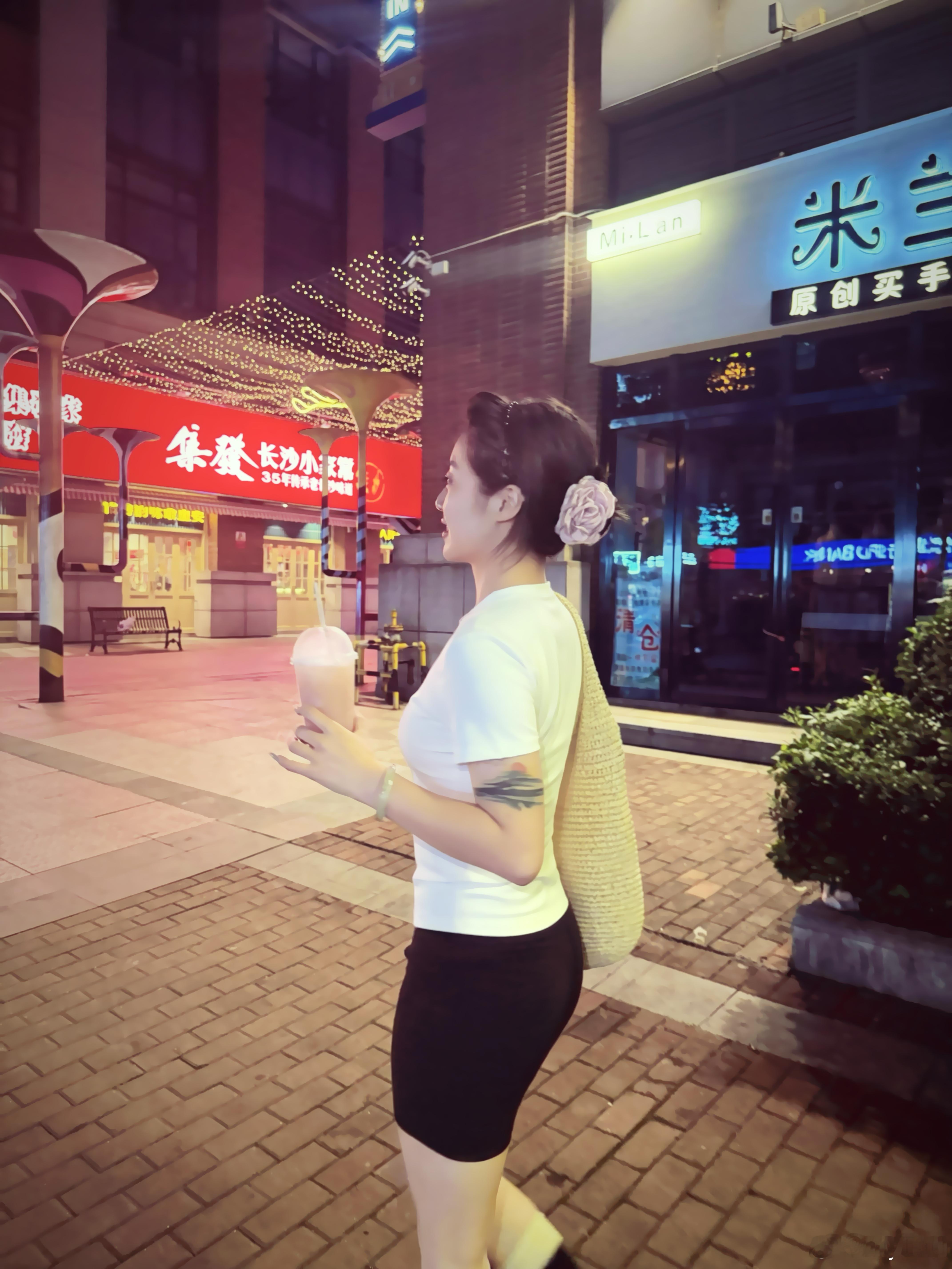 我小弟拍太好了呜呜呜 今天超级开心过的明天他就要走了