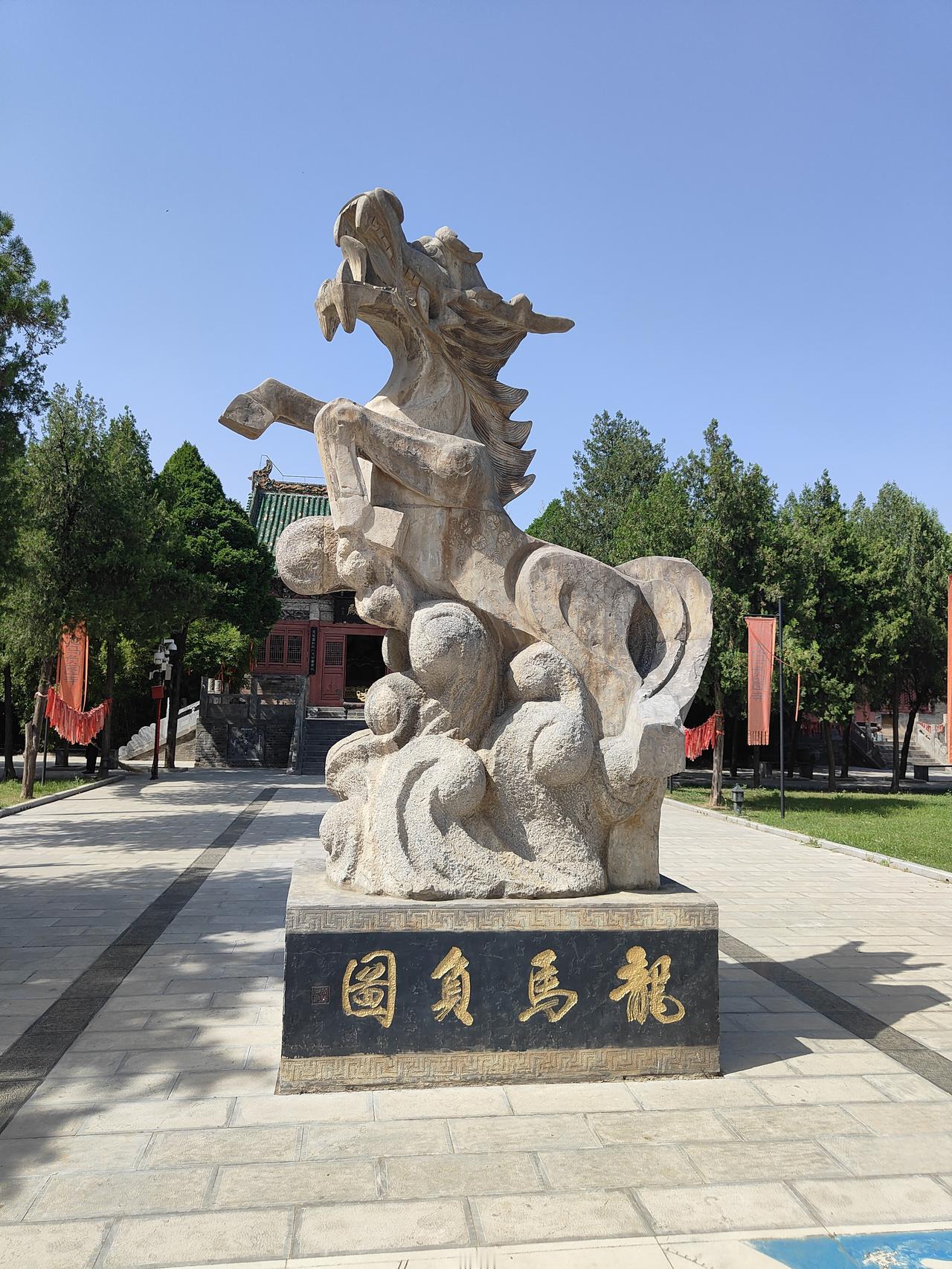这是一个最好的时代，也是民族复兴征程中最令人心潮澎湃的时代。我们既不能否定西安，