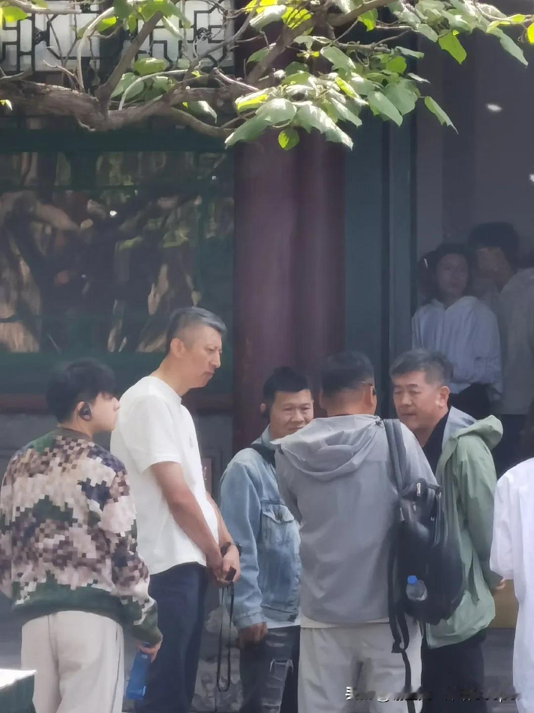 郭士强回到沈阳，现身张学良故居，总决赛期间猜测会现身沈阳主场，为杨鸣支招，备战G