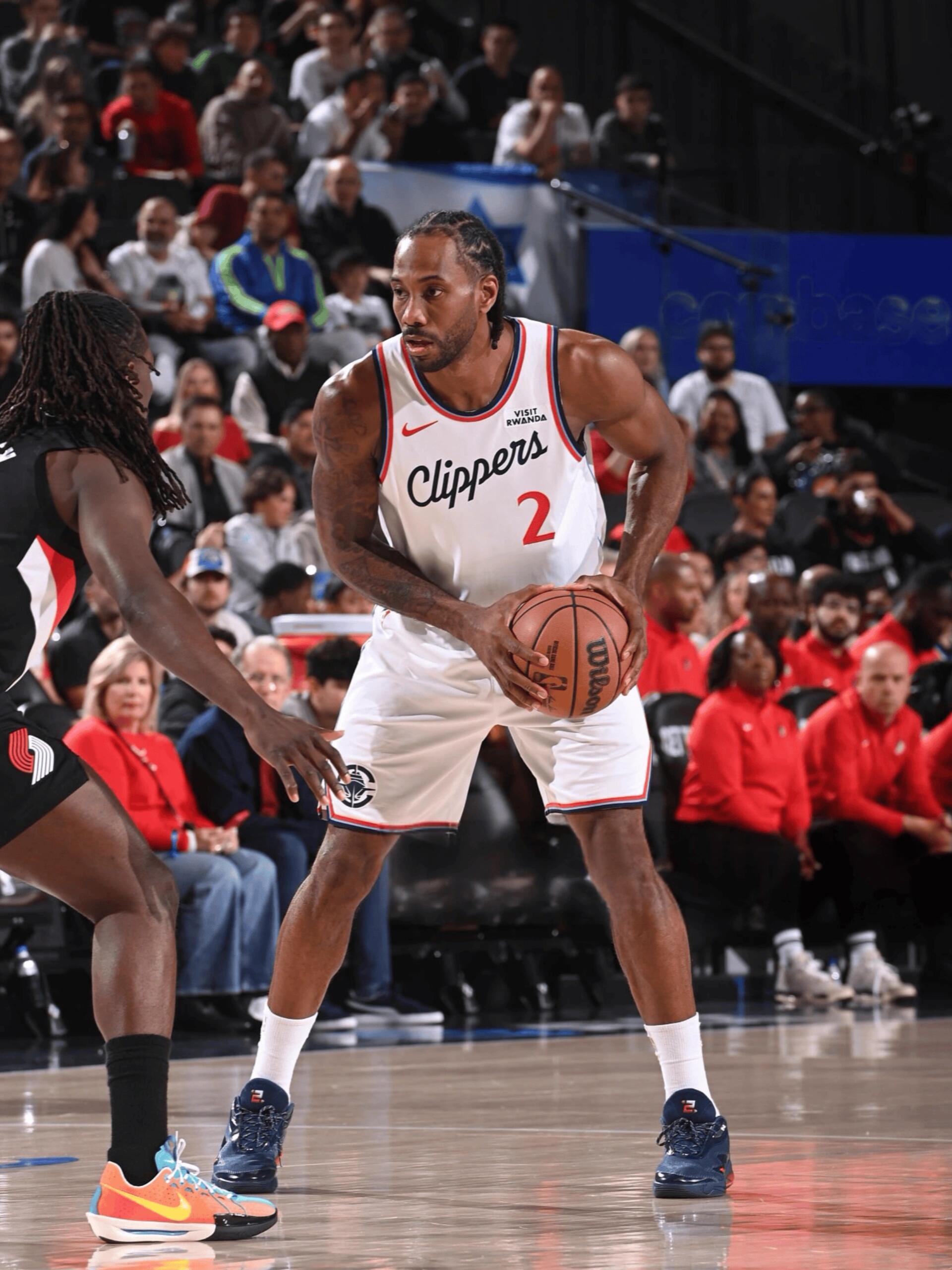 NBA 开拓者114-104客场掀翻快船，终结对手五连胜！霍勒迪三分15中7狂砍