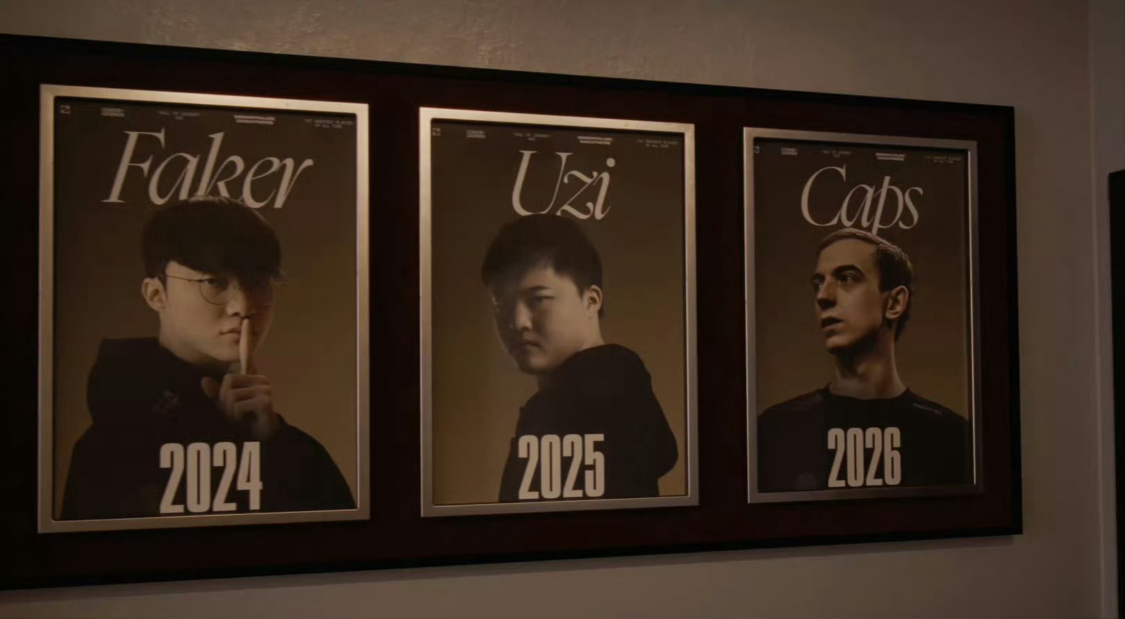 丹麦中单正式成为继Faker、Uzi之后第三位入选的选手，也是首位获此荣誉的西方