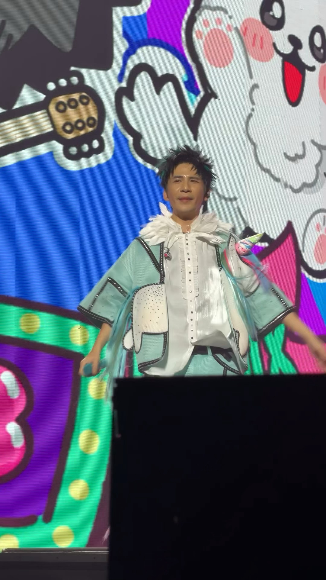livehouse的真神大张伟来了大张伟即将转变演出形式 大张伟就是天生适合li