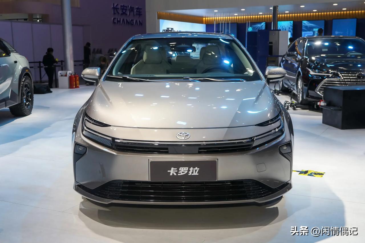 雷凌。轩逸。卡罗拉这三款车放一块儿，简直就是家用轿车界的“三巨头”，选谁都错不了