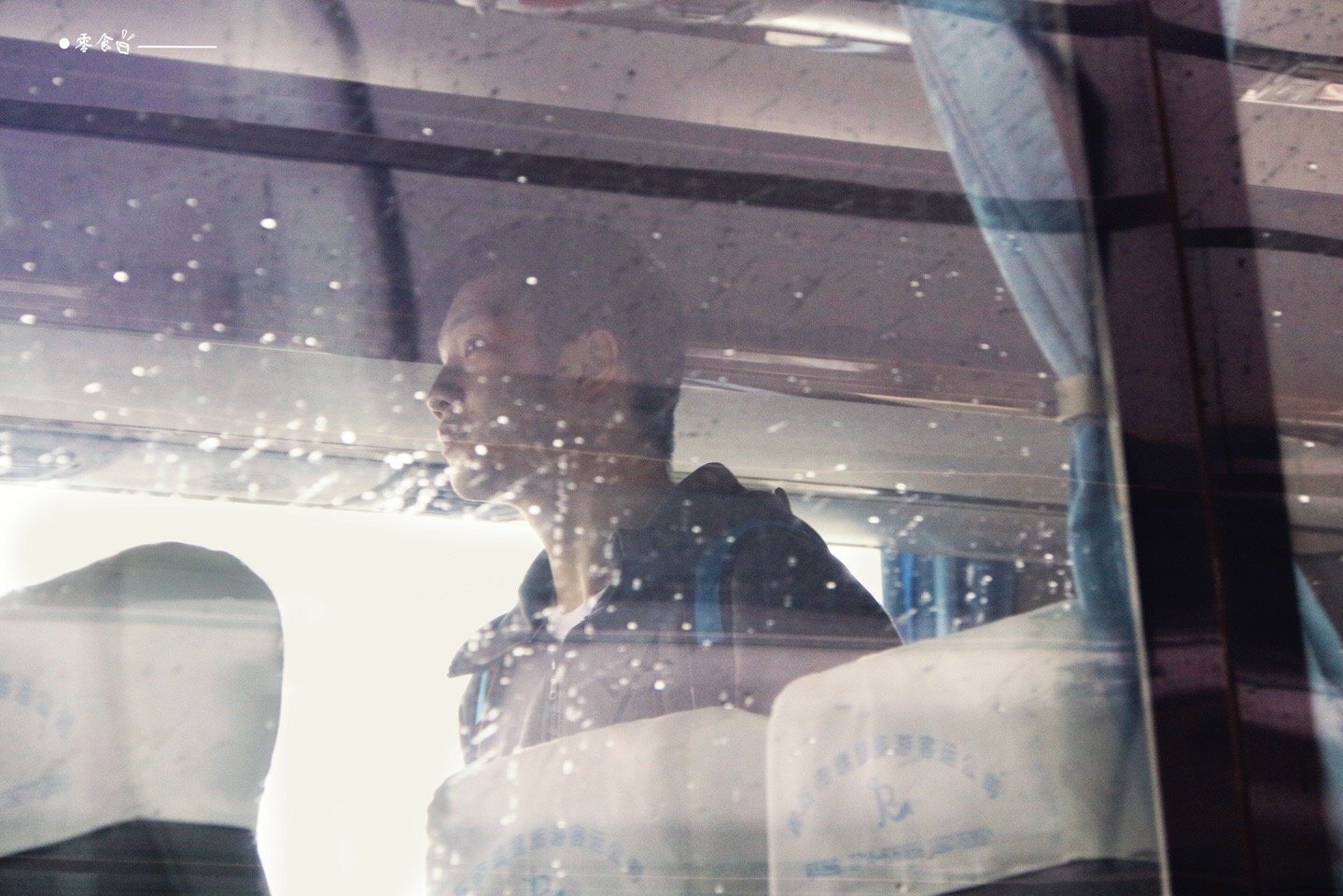 樊振东 这样的照片 会让我想起纯粹的乒乓球岁月 