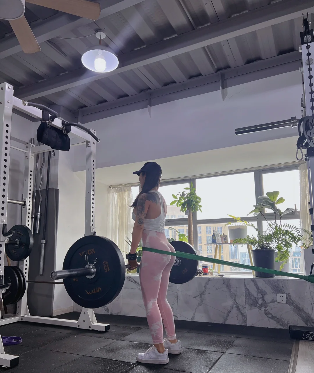 我肥肥翘翘滴屁屁