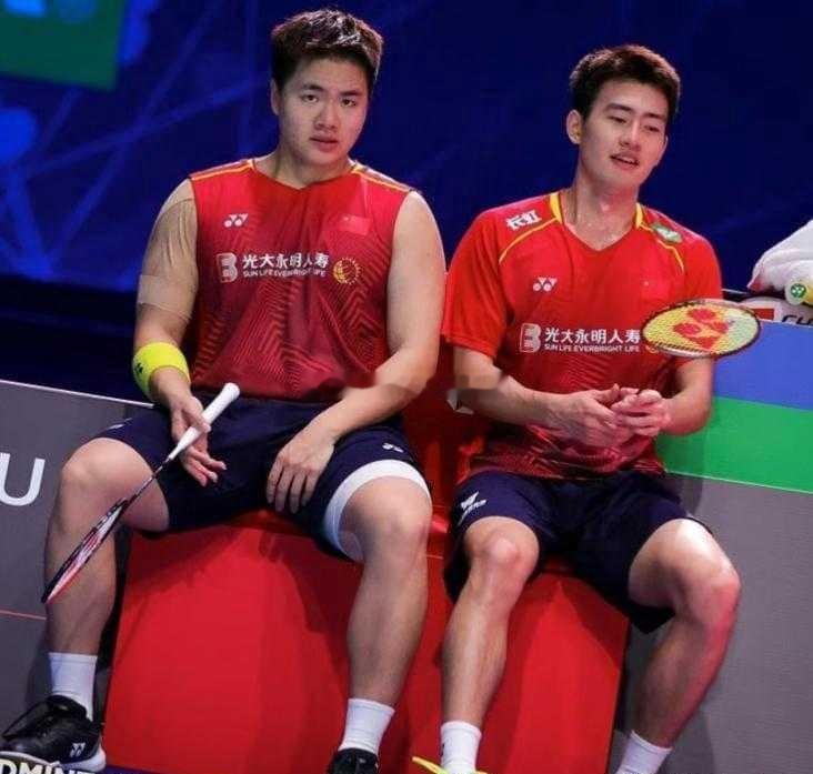 亚锦赛：连爆大冷世界第1凤凰组合与第2第3都出局，决赛对阵出炉北京时间4月11号