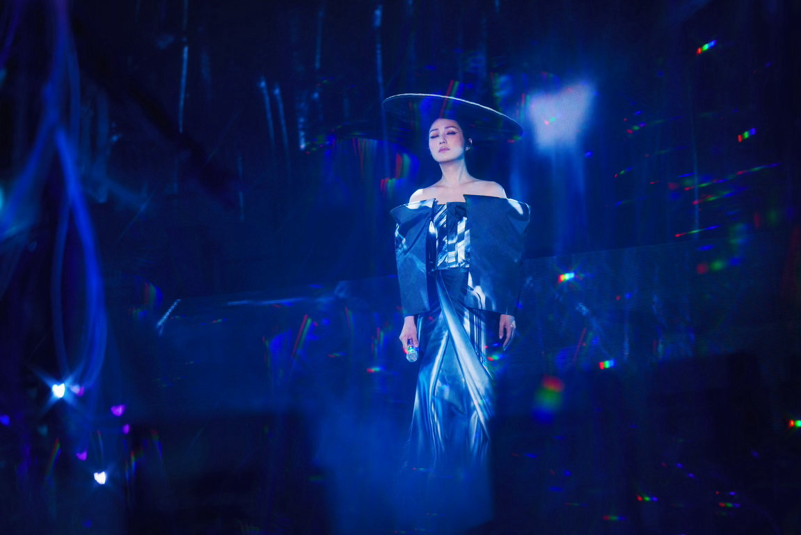 把所有温柔与期待，留给六月的长沙。提前锁定开票时间，4月30日全面开售，共赴千嬅