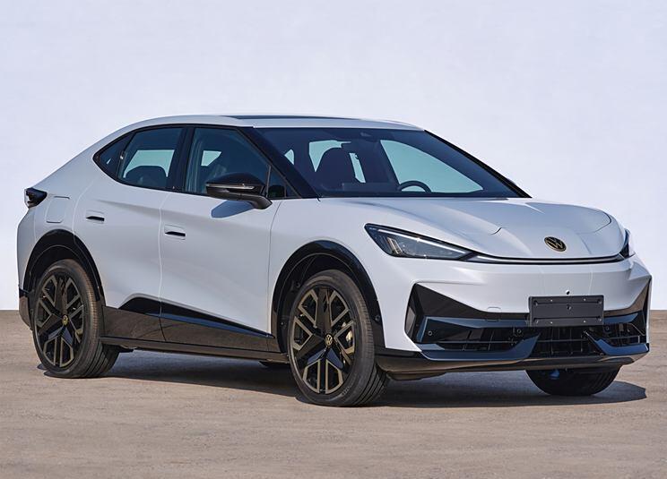 【ID.UNYX与众动力曝光】ID.UNYX与众是大众安徽旗下的首款纯电SUV，