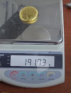 “解释不清”！近日，一男子用SIM卡炼出191克黄金！按1120元/克算，就是2