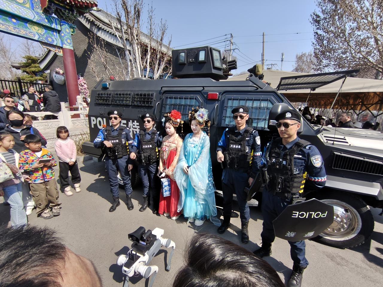 春日文旅名场面！硬核守护+国风浪漫，安全感直接拉满✨
 
3.28日暖日周末引来