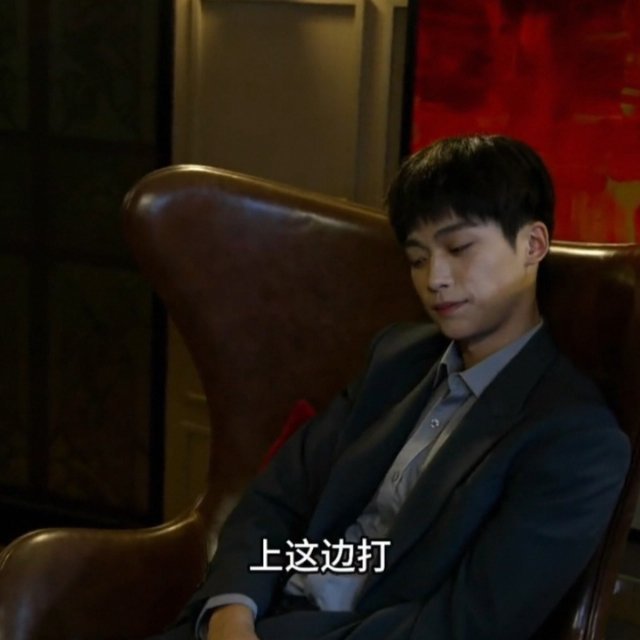 地下室郑朋是不真喝了 我感觉他已经有点晕乎了