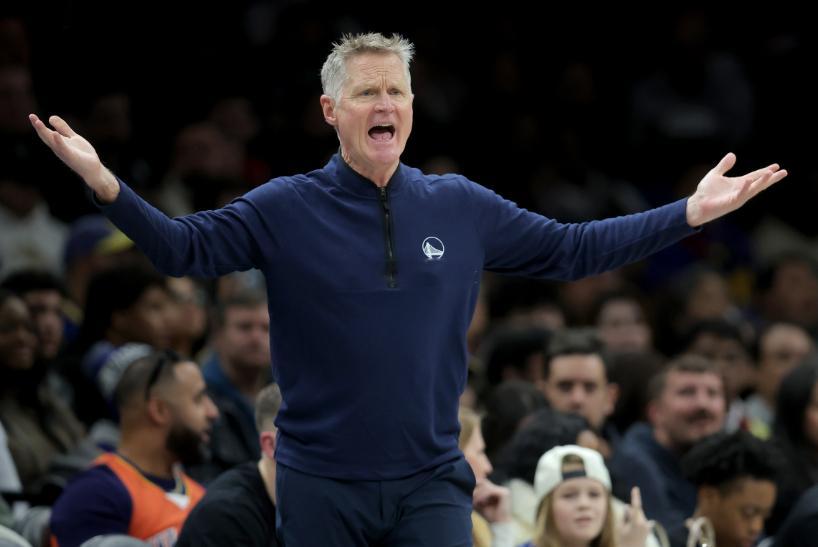 NBA常规赛，勇士在客场以102-103不敌快船。本场比赛，勇士再次出现长达4+