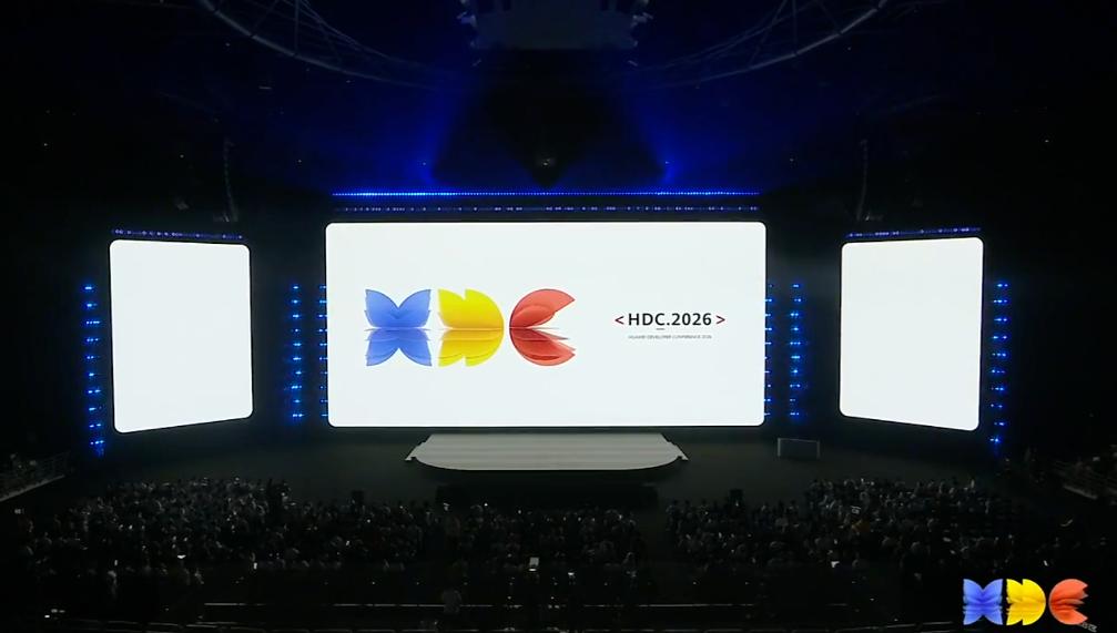 昨天HDC 2026华为甩出大招，鸿蒙7测试版加AI智能体架构来了，DevEco