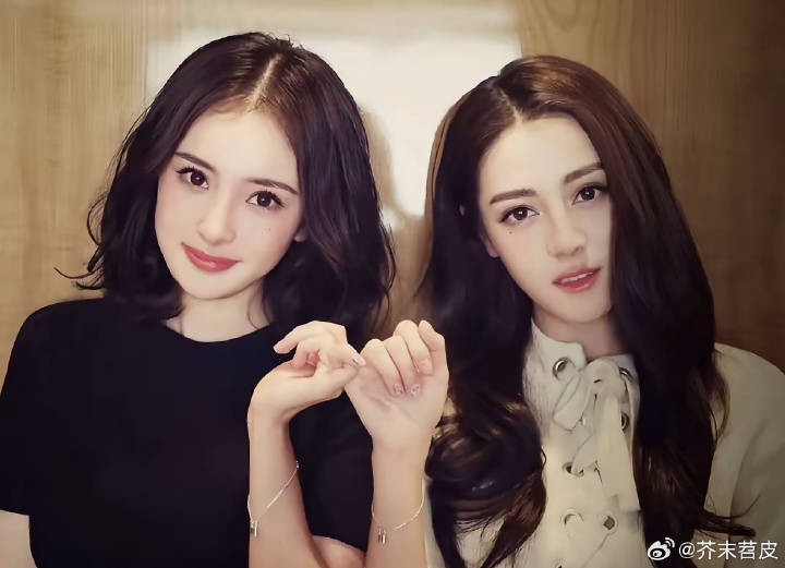 迪丽热巴卡点发文祝幂姐万事遂意热巴连续十二年为杨幂庆生 迪丽热巴卡点发文祝幂姐万
