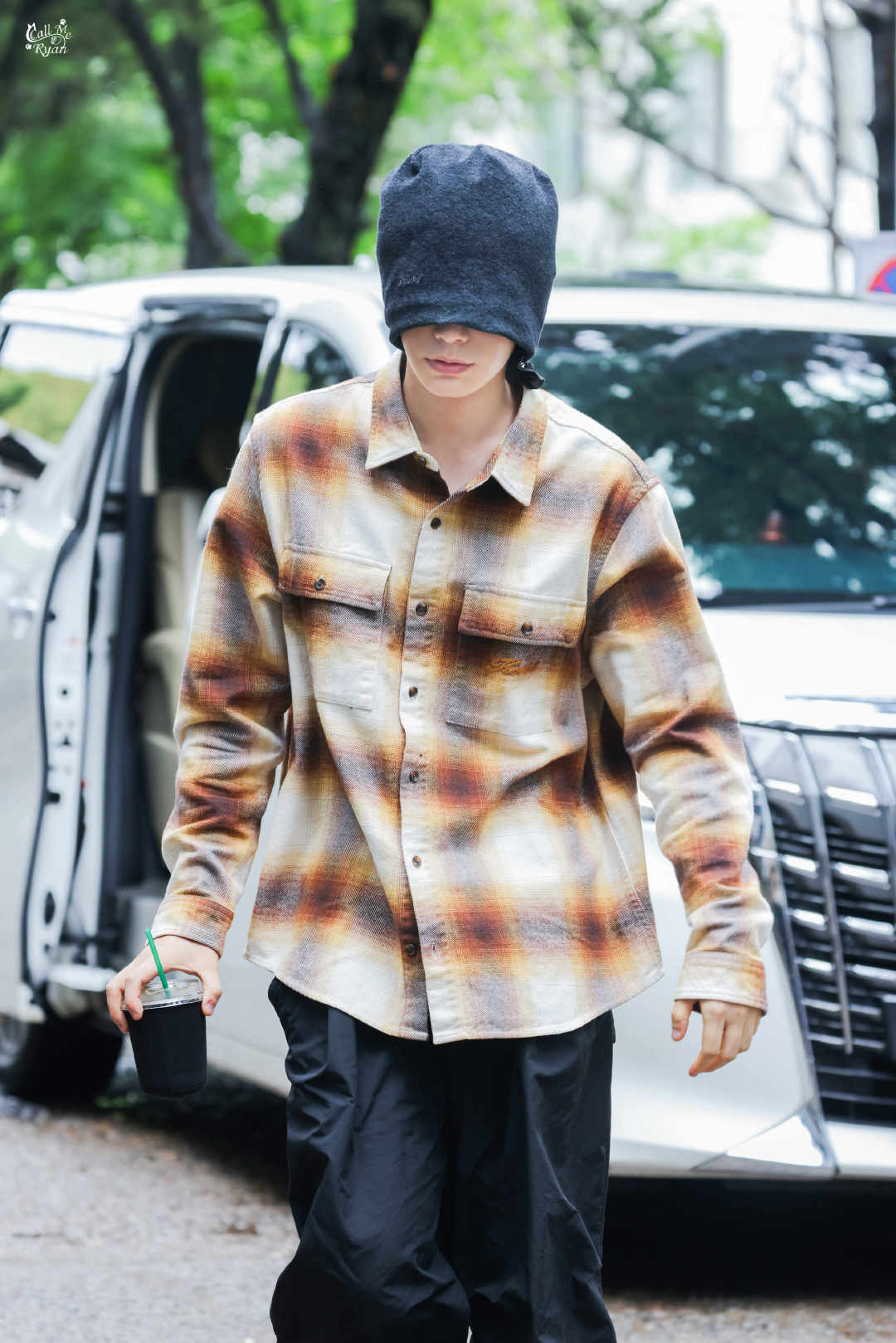 丁禹兮能看见路吗丁禹兮堆堆帽造型丁禹兮的那个穿搭厉害症又犯了~今天的《司宫令》上