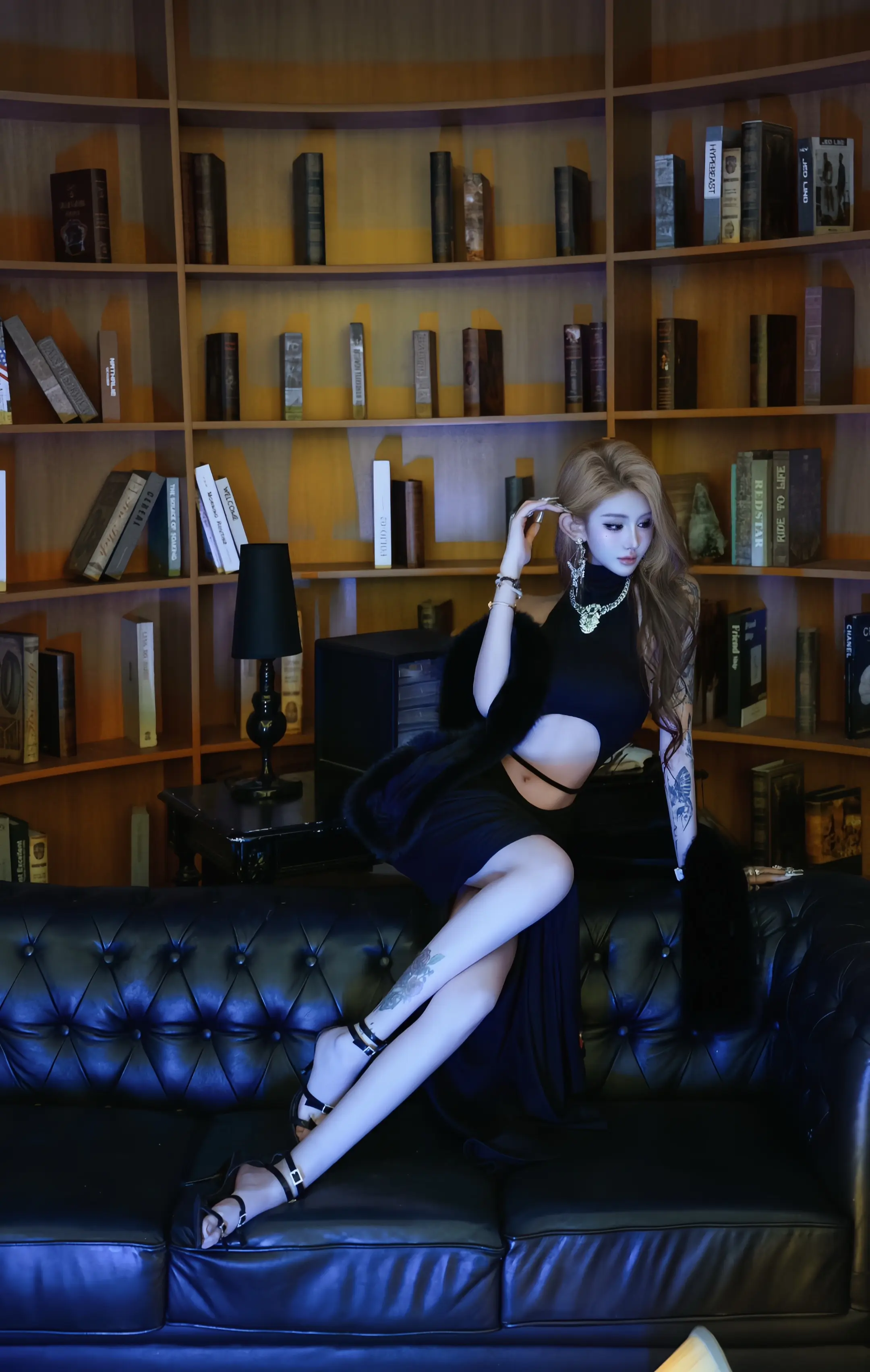 姐不是大嫂 是大佬