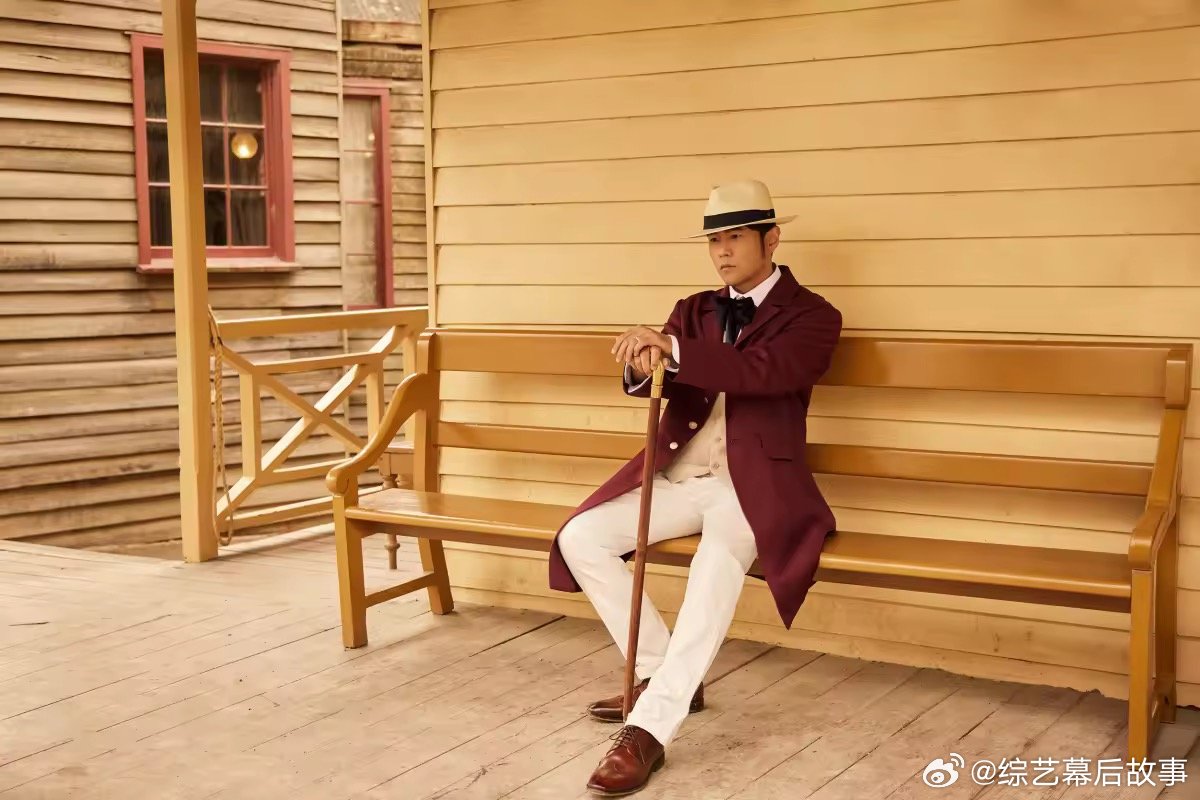 不用刻意比较，周杰伦的每首作品都是用心的诚意之作周杰伦新专辑 周杰伦新歌挑战周杰