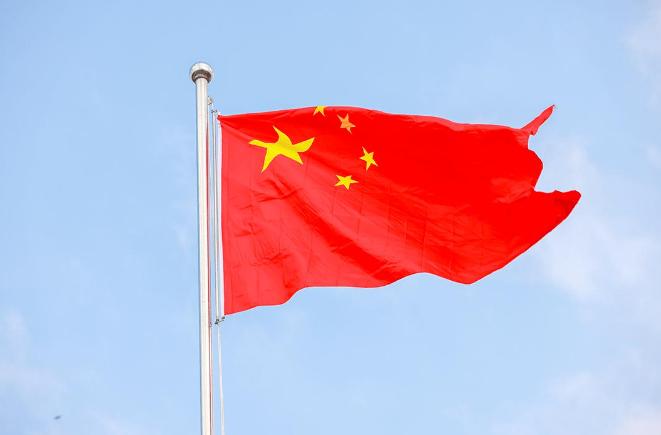 有些国家的友谊是写在合同里的，有些却是刻在石头和水井边的。

2015年，加纳北