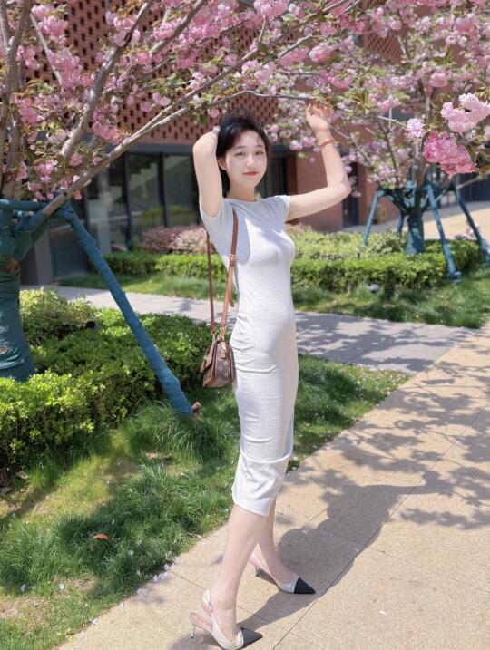 爱上南京的理由有一万种 温柔晚樱是一种🌸