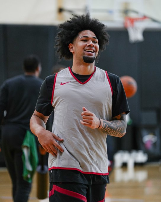 唐纳森睡醒的感觉，格外的神清气爽！迈阿密热火[超话] | HeatNation 