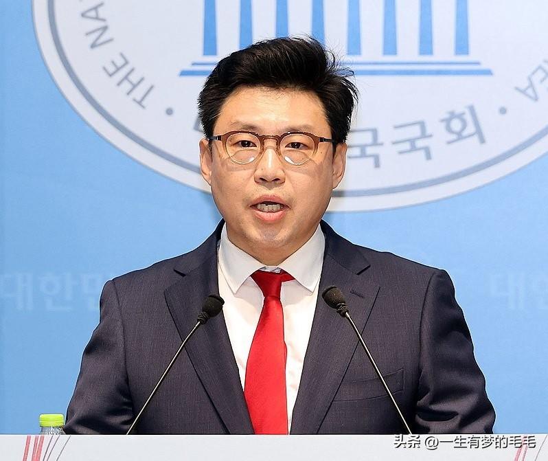 9日，韩国国民力量党城北甲区党部负责人李尚奎在国会宣布参选6·3地方选举首尔市长