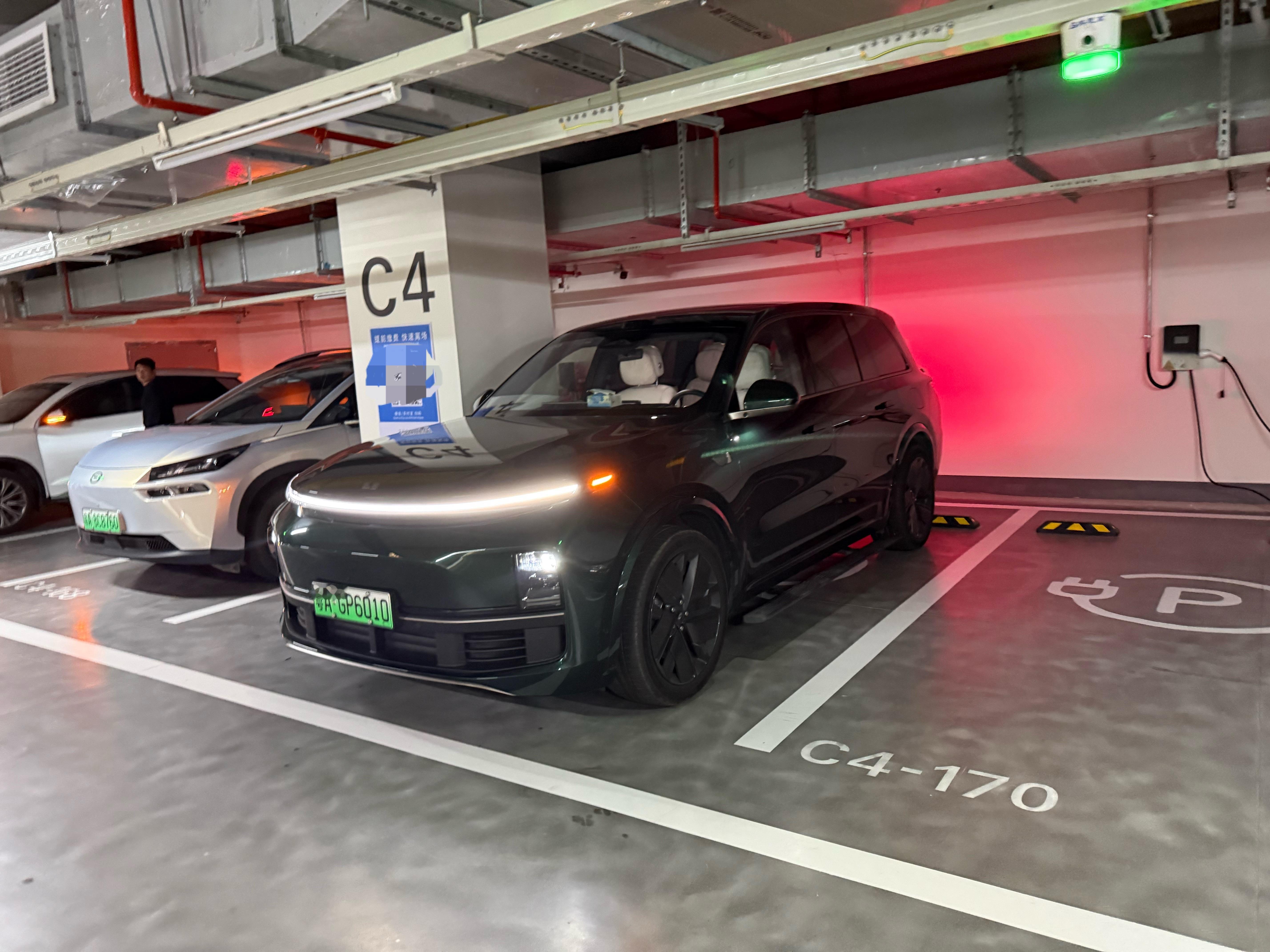 年过完了，这个假期是我使用L9最高频的一周，开了有800多公里，小结一下，祖孙三