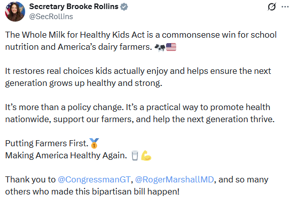 小朋友要喝牛奶，就选全脂的。不要强化的。 