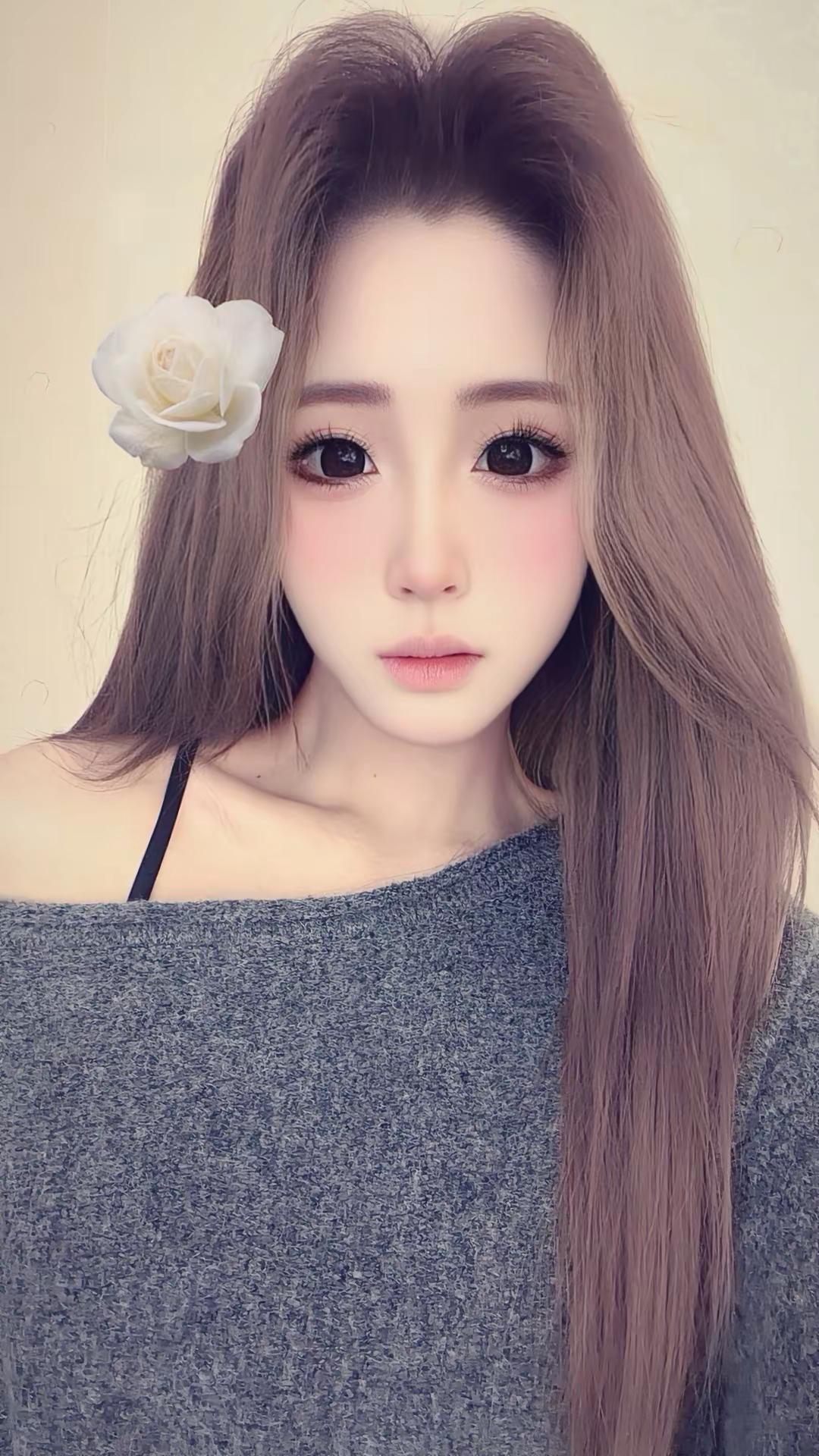 这个世界总不会对漂亮女人太绝情