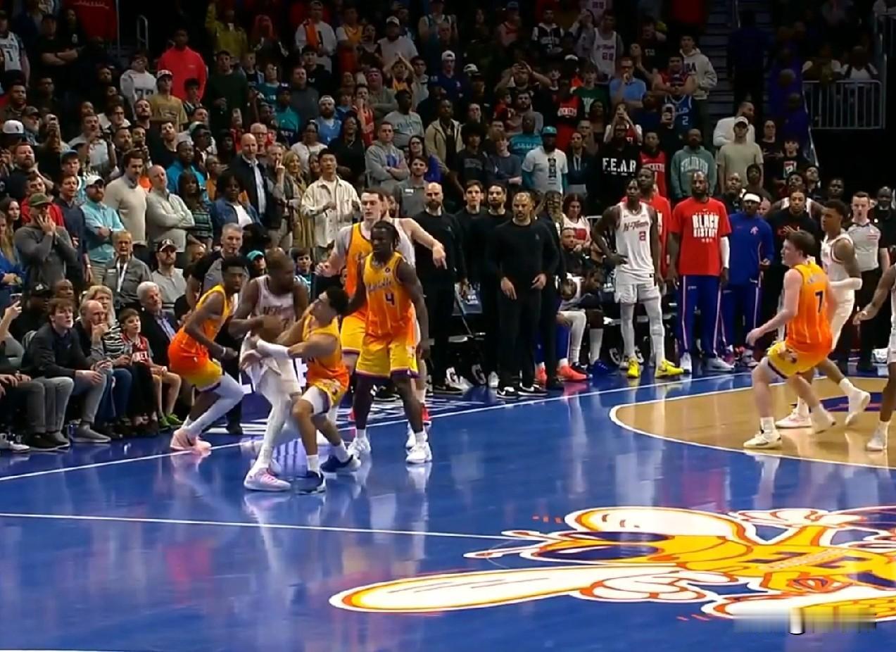 最好的得分手！克尼普尔谈杜兰特：

“我们最后对于KD的防守已经尽力了。”

“