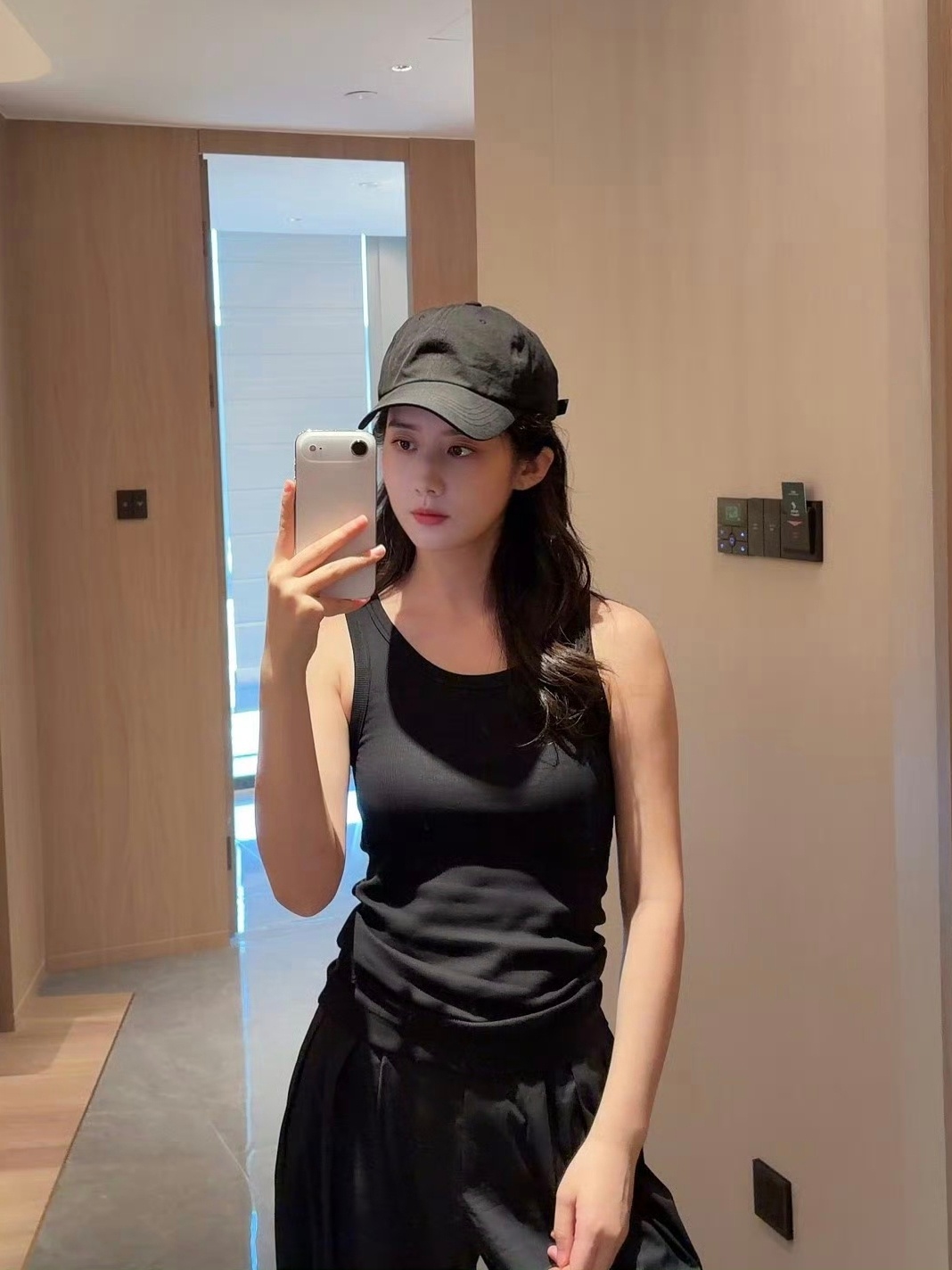 微博：年龄：1993年9月21日出生于大连身高：165cm星座：处女座2019年