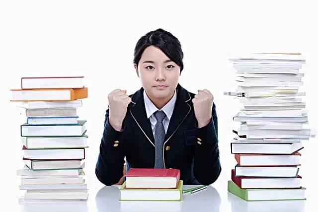 给高考学子们说几句过来人的话
教了一辈子书，离开一线已经十年了，技巧上给不了你们