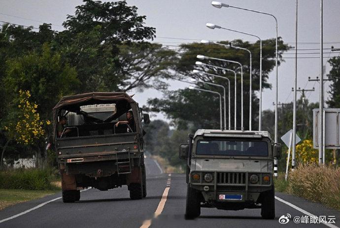 泰柬冲突13条战线【泰柬两军在13条战线上交战 泰总理：愿意接听特朗普电话】泰总