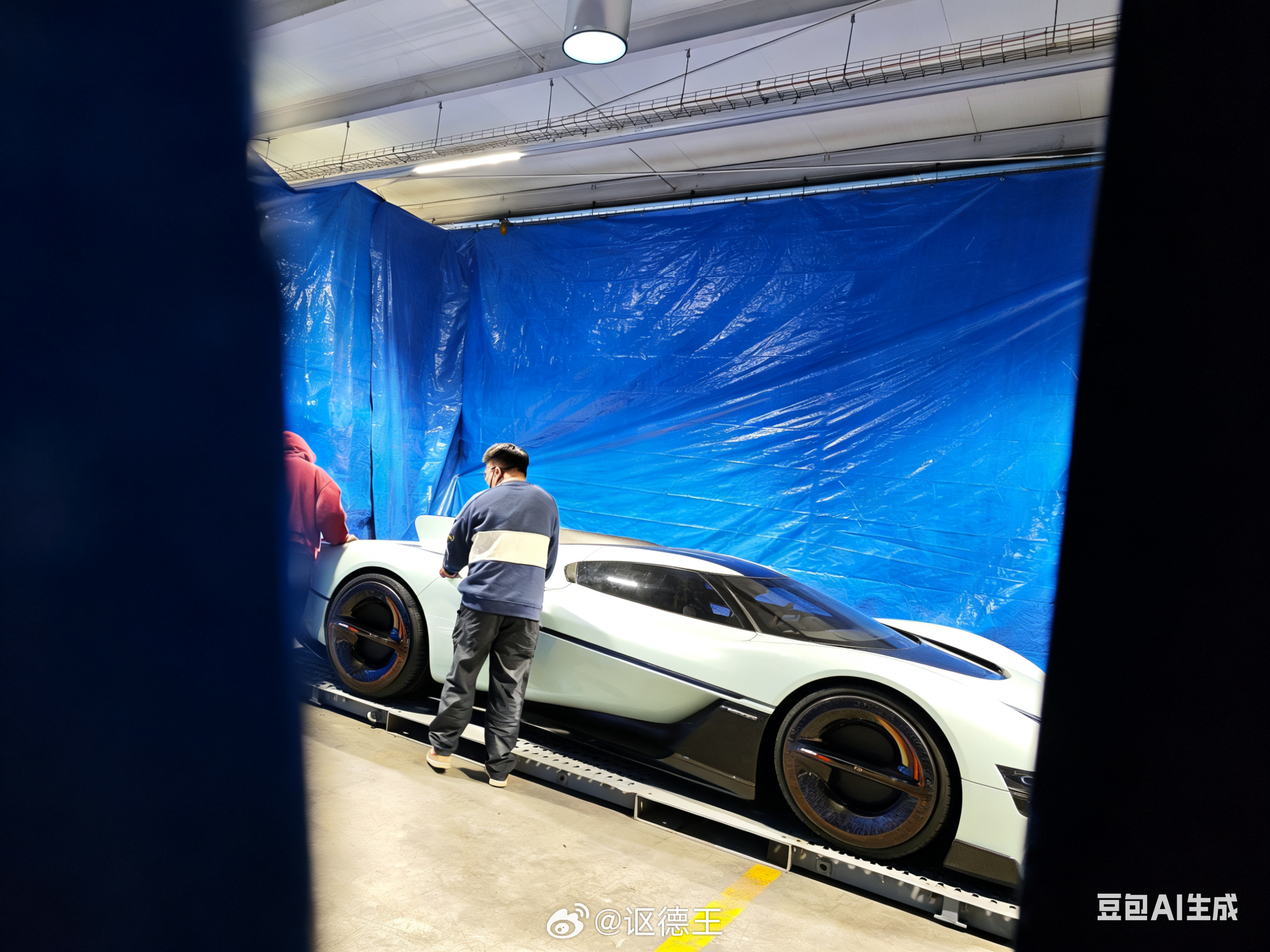 让豆包直接还原了一下小米概念超跑的样子，不知道还原度如何海外曝光小米神秘新车