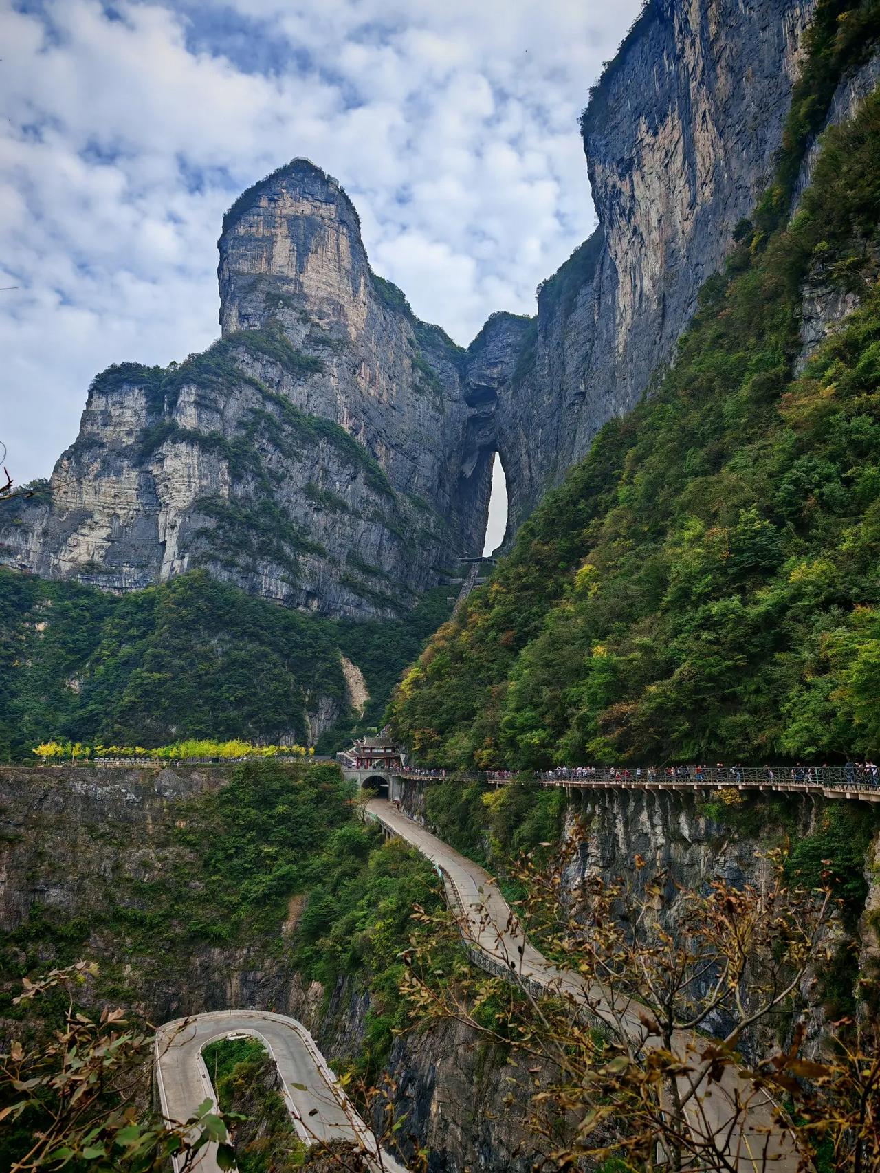 跨“界”天门山，寻踪白狐仙#秋日随记# #秋日好时光#