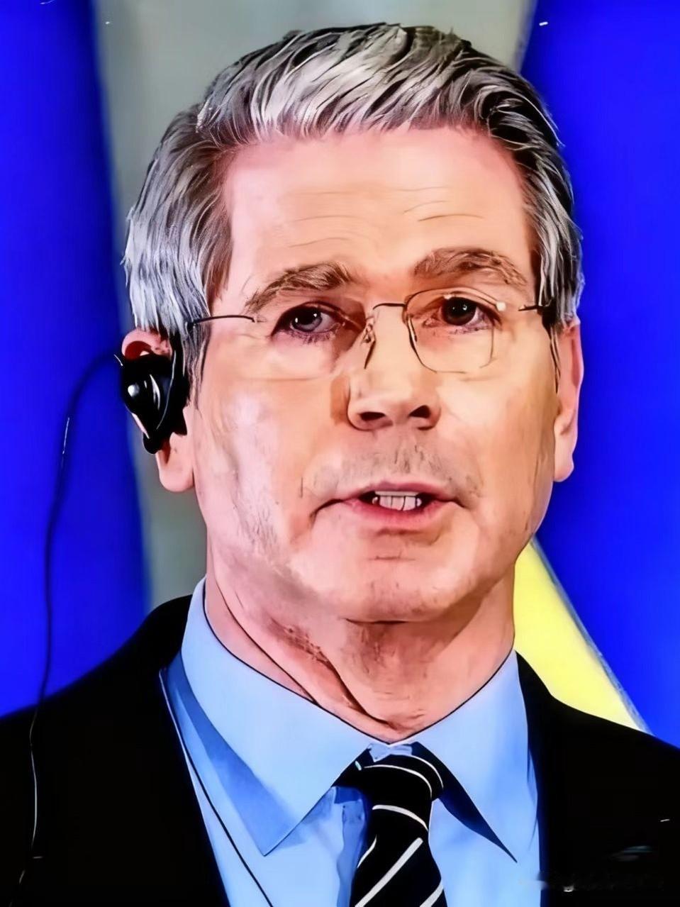 就在刚刚
中美两国共同宣布
2025年10月25日，中美第五轮谈判在吉隆坡开谈，