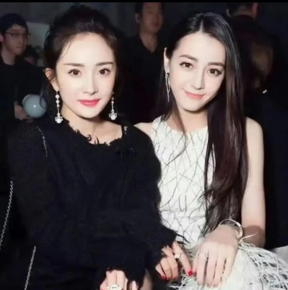 迪丽热巴，高调发文！

9月12日00：00分，一向低调的迪丽热巴准时发文表白：