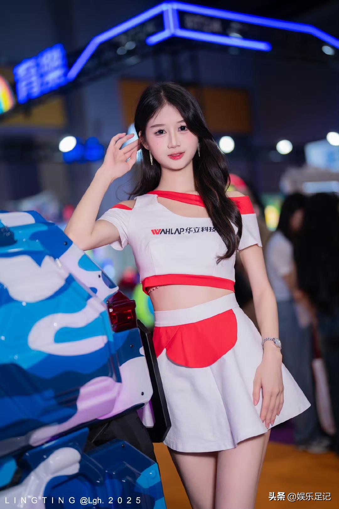 车模考拉小姐姐