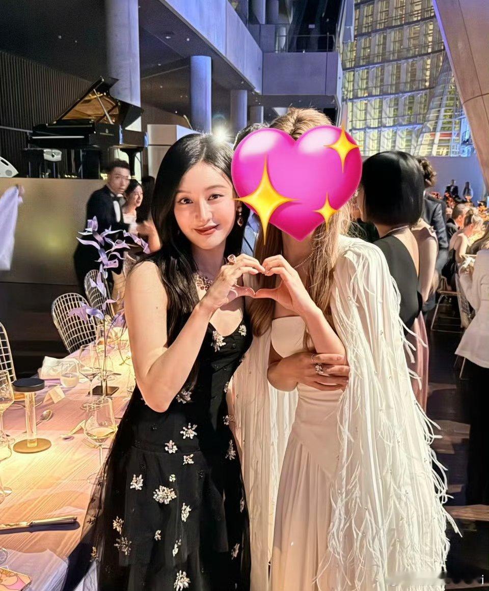 金智媛美得有点无法无天了……完全珠宝消失术✨💎 ​​​