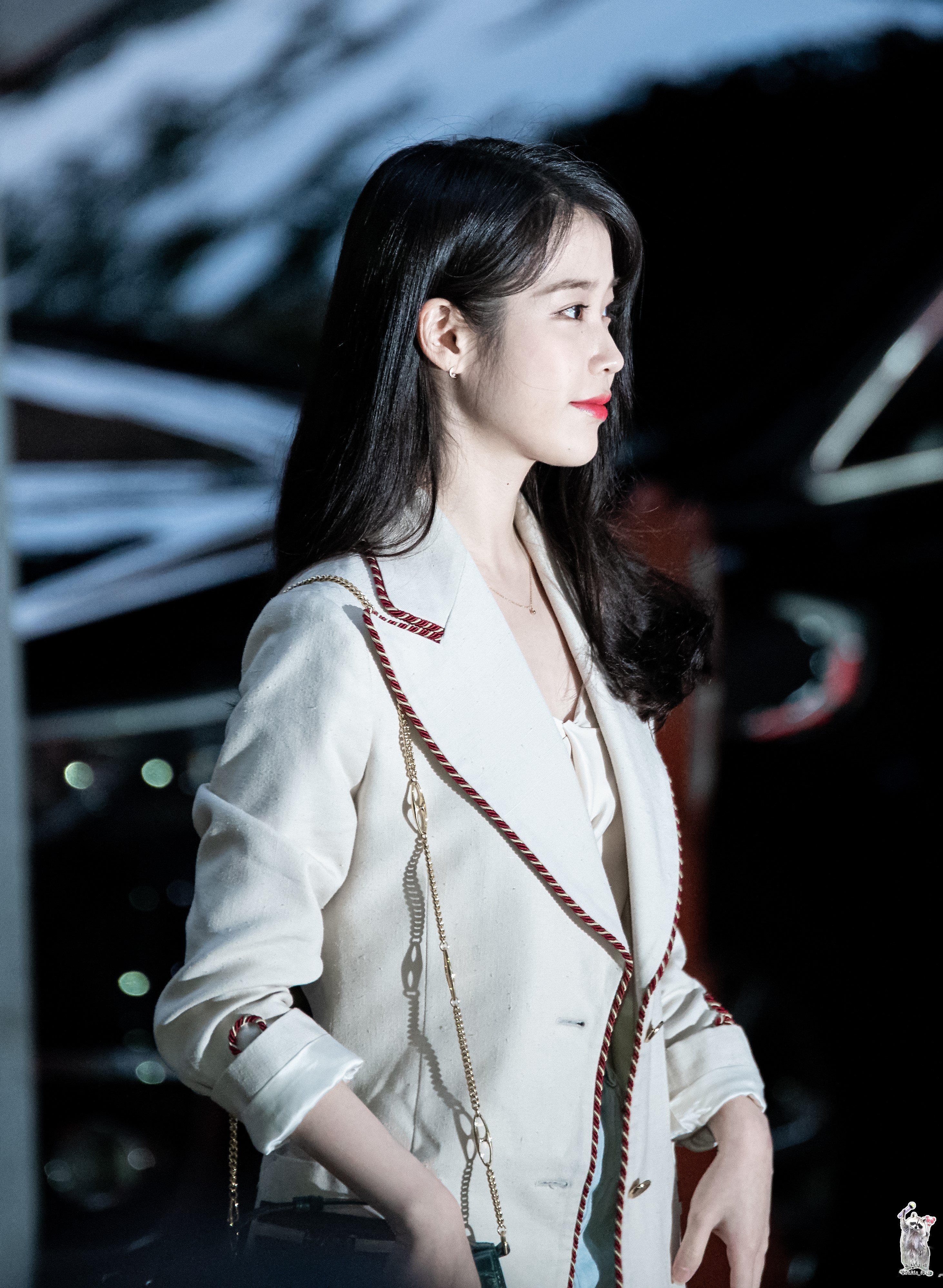 七年前的今天190901 德鲁纳酒店 杀青宴的满月社长iu