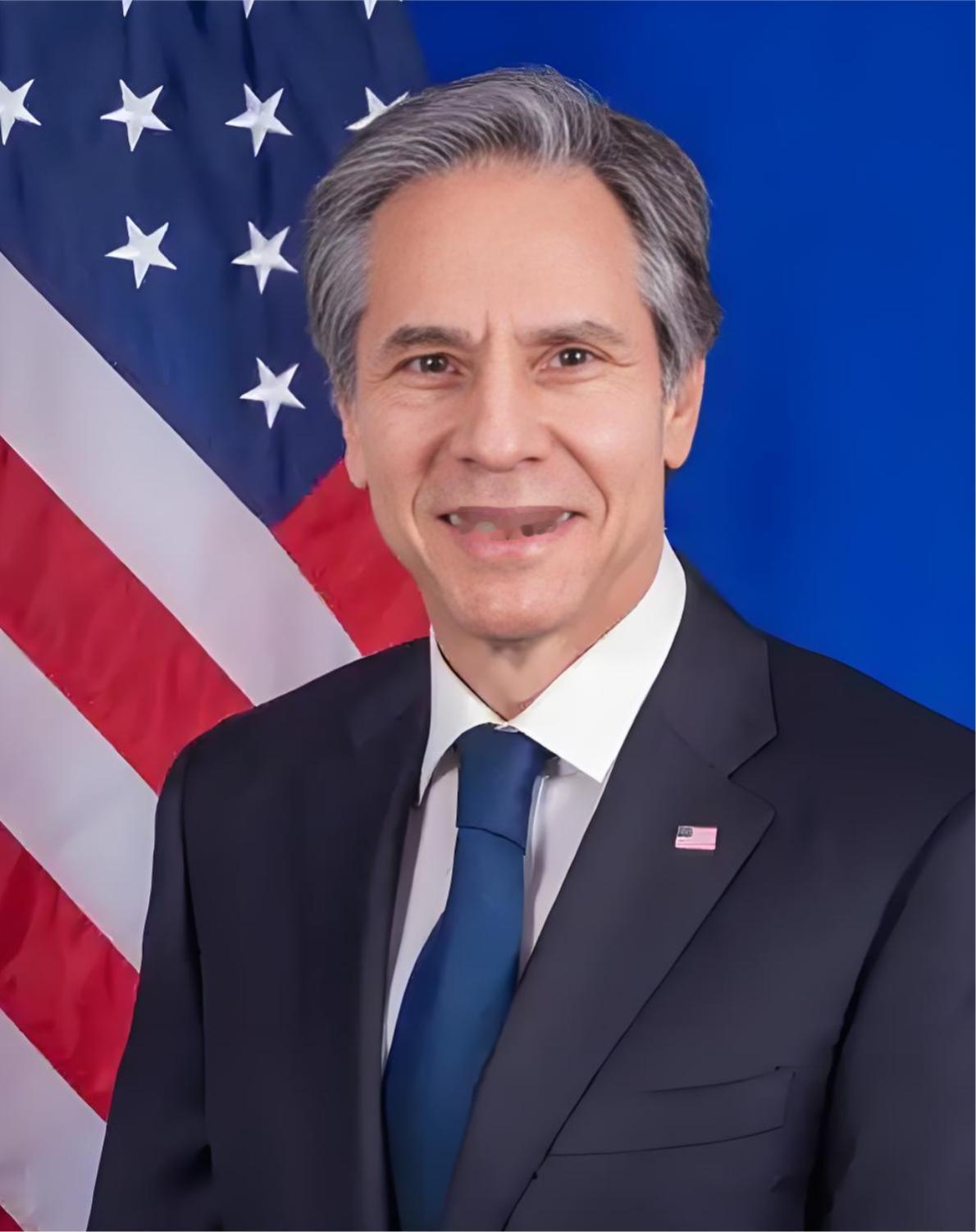布林肯在卸任之后终于说出了大实话，在近日的华盛顿智库论坛上他表示，若中美一对一竞