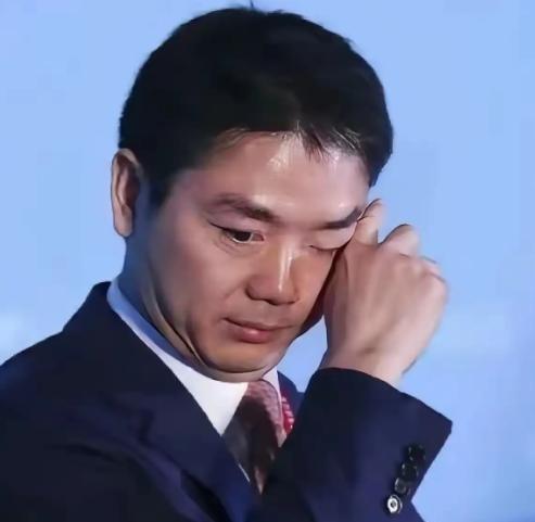 京东巴黎仓库被洗劫3个亿，很多人以为是法国治安太差，遇上了流氓。错了！真相是，这