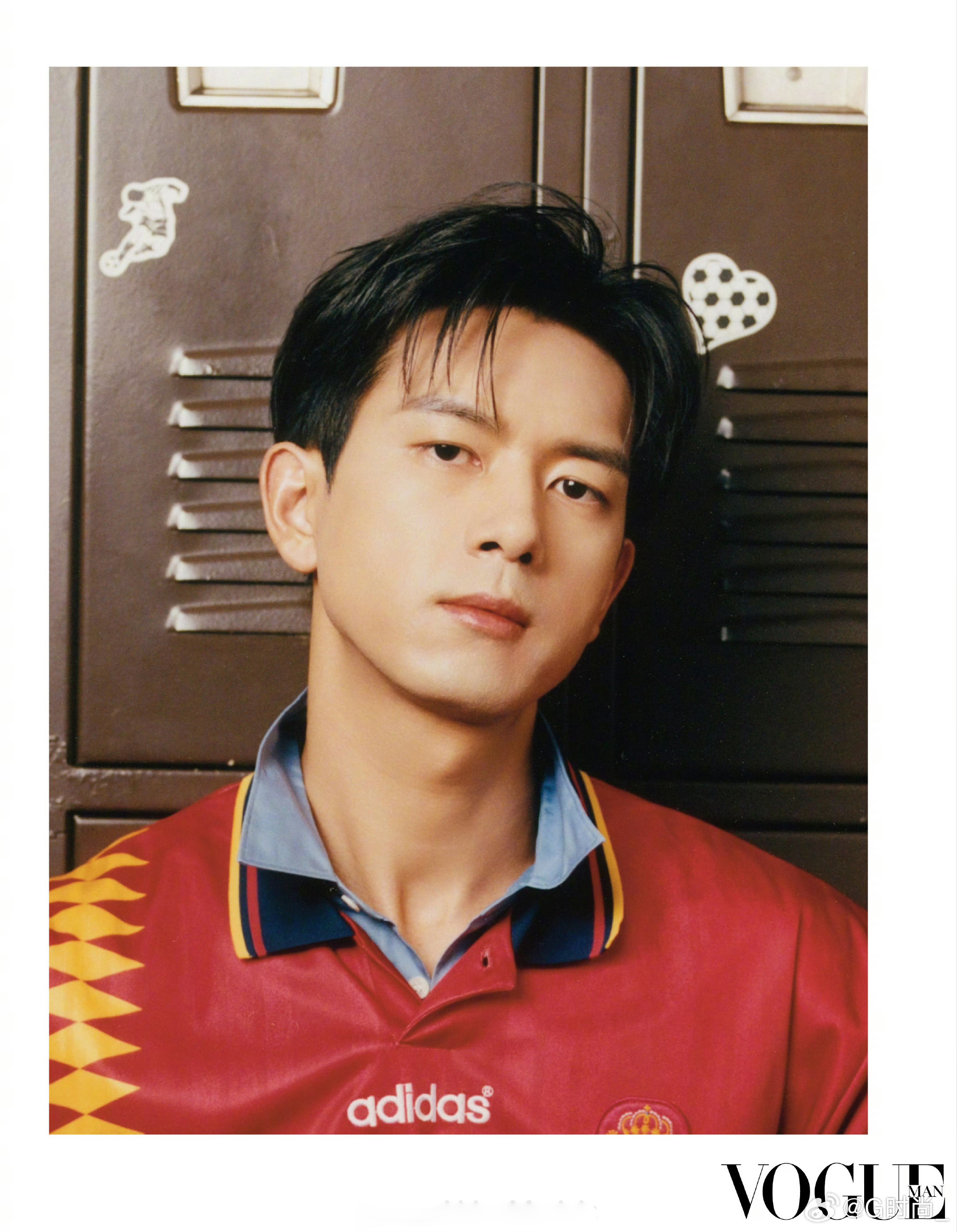 李现登上VOGUE MAN 七月刊封面，刚刚在美加墨世界杯上担任开球嘉宾的他，携