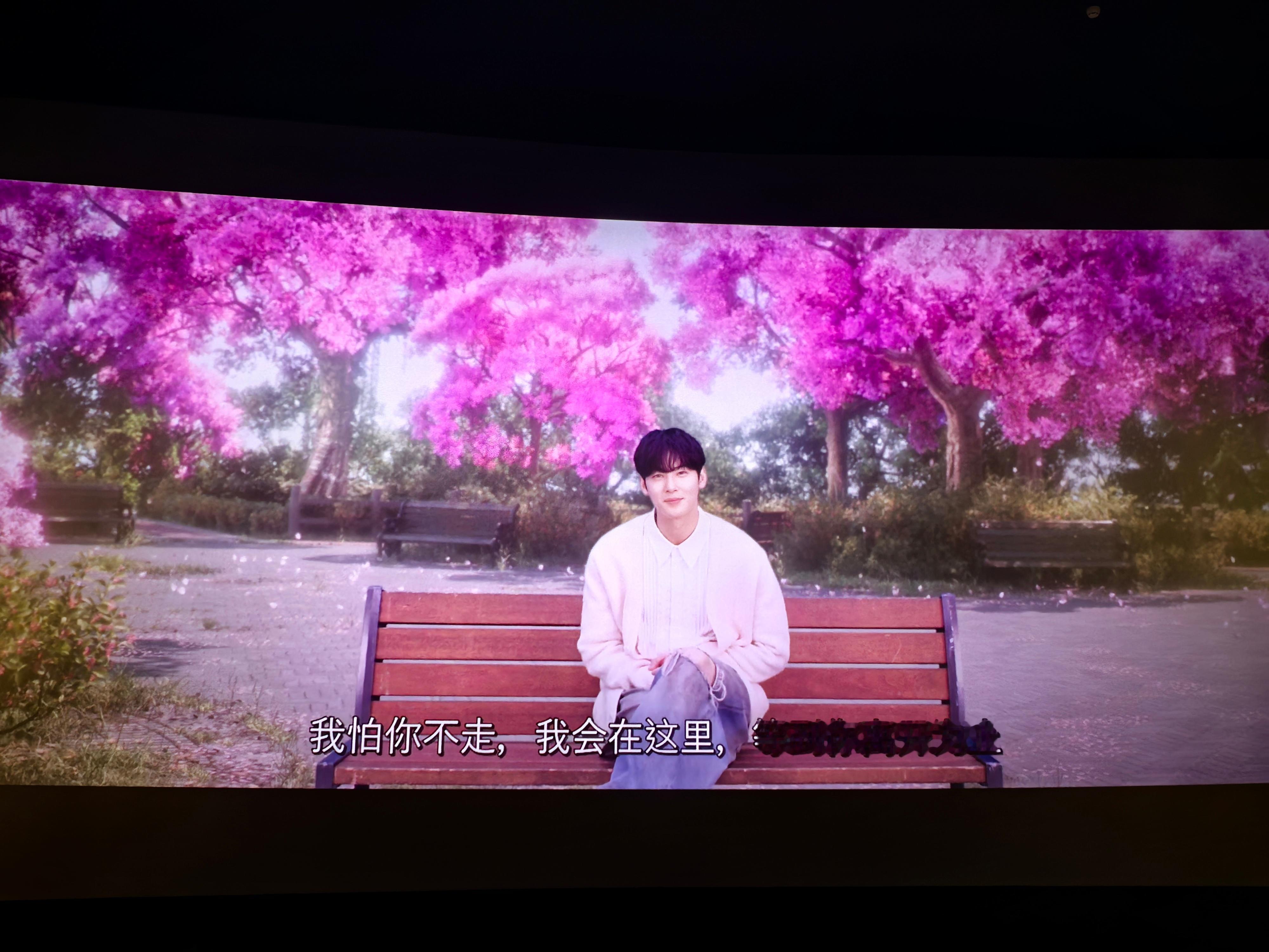 《车银优VR演唱会：记忆》绝了！昨天在成都英皇电影院解锁了人生第一次VR演唱会观