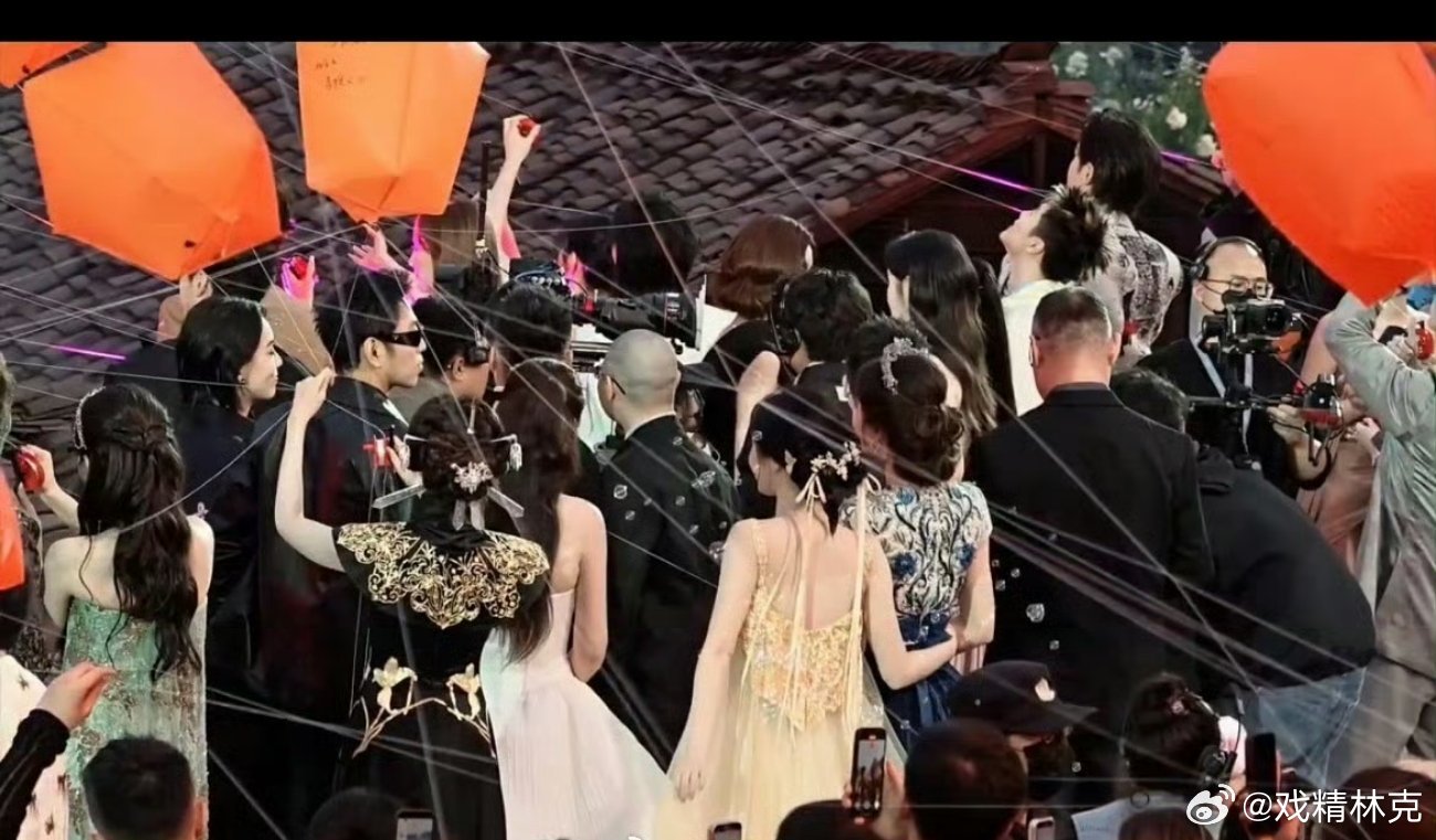 虞书欣 祝绪丹疑似闹掰