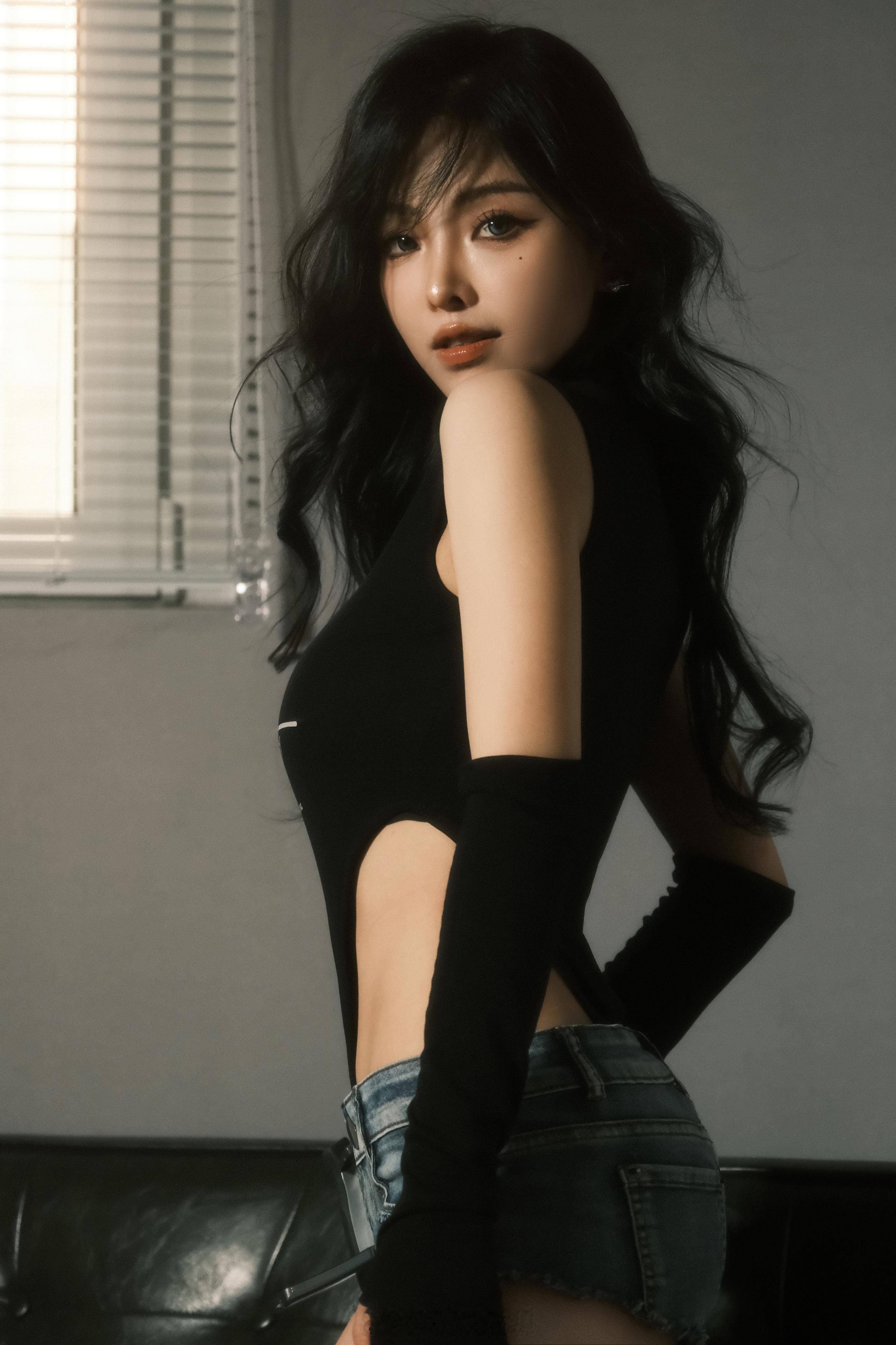 #微凉时光馆##西安约拍[超话]##辣妹写真# 天生尤物从不欲情故纵 ​​​
