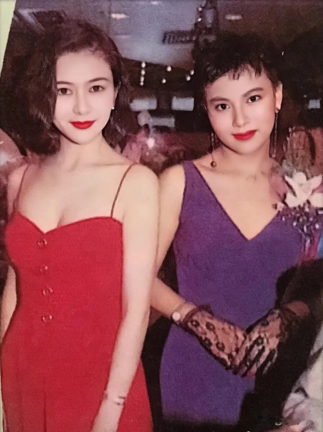 关之琳、李美凤两大美女同台，一红一紫，各占艳光。你更欣赏谁的美呢？