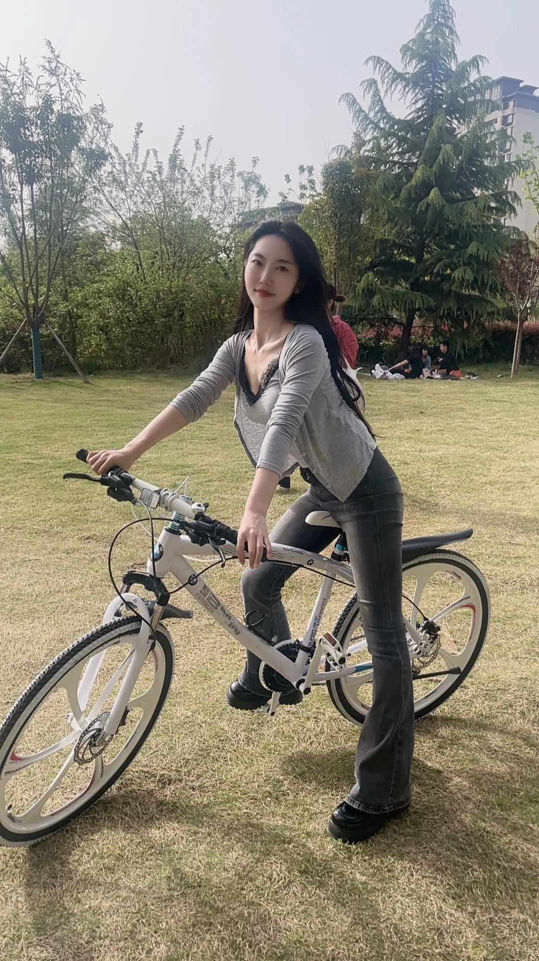 人只知寂寞 谁在乎因果
