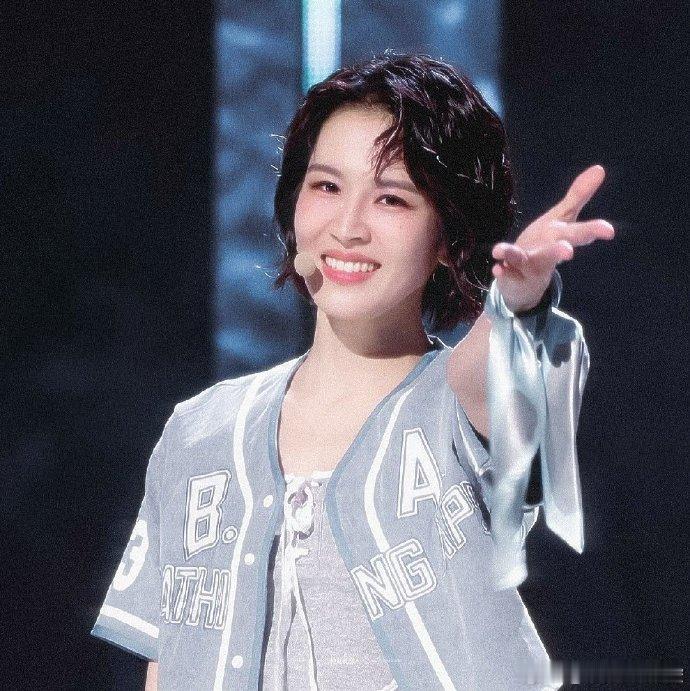 曾沛慈大vocal口碑乘风2026 真的被曾沛慈的唱功狠狠折服，全程全开麦稳到离