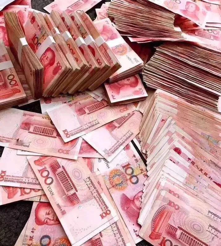 头条写作可以赚到钱吗
头条写作可以赚到钱
但不是随便写写就能赚钱。
你要先实名认